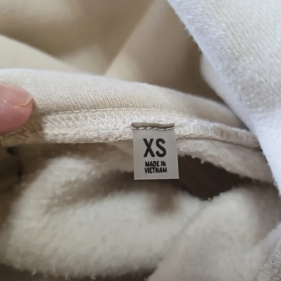 Fear of God Essentials Cream Hoodie Unisex Adult Size XS Some Flaws See Pics - Picture 13 of 14